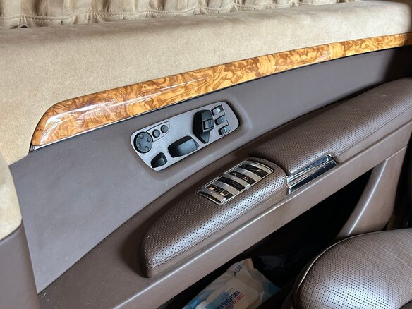 2012 Chevrolet Express II, чёрный, 3700000 рублей - вид 9