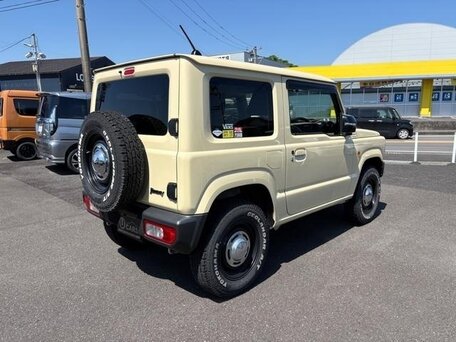 2023 Suzuki Jimny Kei car IV, бежевый, 1200000 рублей, вид 5