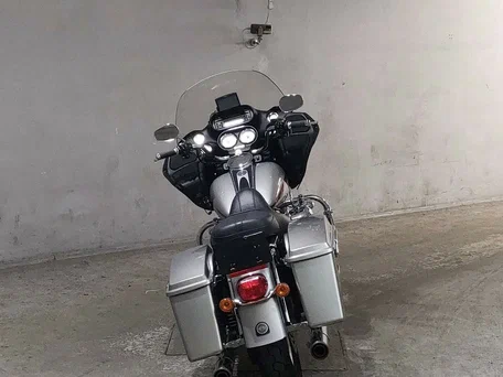 2006 Harley-Davidson Road Glide, серый, 899000 рублей, вид 4