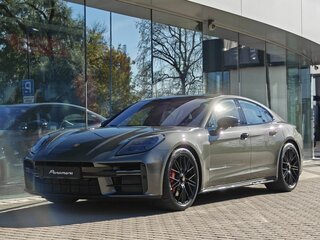 2026 Porsche Panamera GTS III, зелёный, 29680000 рублей, вид 1