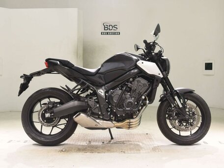 2023 Honda CB 650R, серый, 1099000 рублей, вид 2