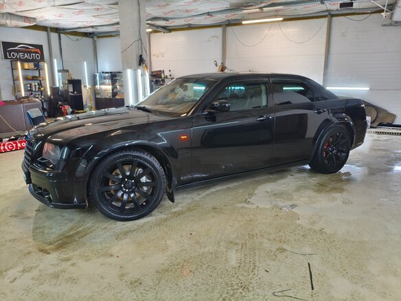 2004 Chrysler 300C I, чёрный, 2500000 рублей - вид 14