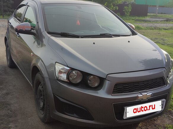 2012 Chevrolet Aveo II, серый, 550000 рублей