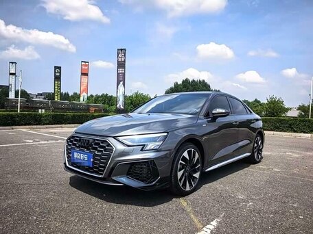 2023 Audi A3 35 TFSI Long IV (8Y), серый, 2330000 рублей, вид 1