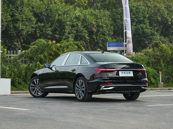 2022 Audi A6 45 TFSI Long V (C8) Рестайлинг, чёрный - вид 1