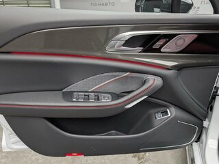 2025 Hongqi H6, белый, 3999000 рублей, вид 5