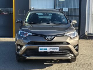 2017 Toyota RAV4 IV (XA40) Рестайлинг, коричневый, 1980000 рублей, вид 2