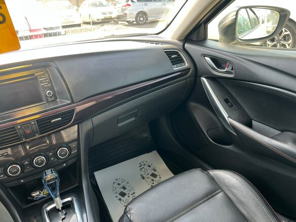 2014 Mazda 6 III (GJ), белый, 1299999 рублей - вид 17