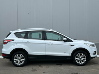 2018 Ford Kuga II Рестайлинг, белый, 1670000 рублей, вид 5