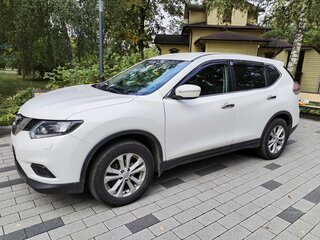 2015 Nissan X-Trail III, белый, 1800000 рублей, вид 3