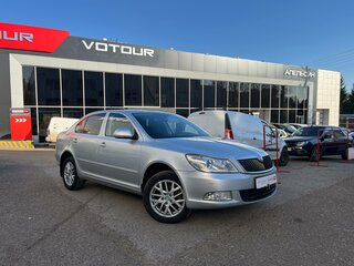 2012 Skoda Octavia II (A5) Рестайлинг, серебристый, 782317 рублей, вид 1
