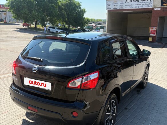 2011 Nissan Qashqai I Рестайлинг, чёрный, 780000 рублей - вид 1