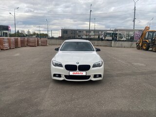 2011 BMW 5 серии 528i VI (F10/F11/F07), белый, 2000000 рублей, вид 4