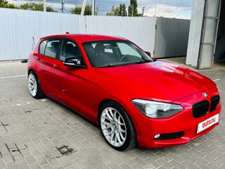 2012 BMW 1 серии 116i II (F20/F21), красный, 1270000 рублей, вид 4