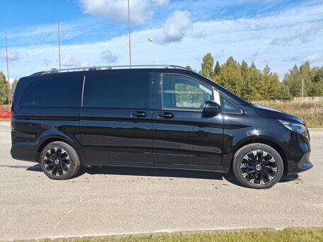 2024 Mercedes-Benz V-Класс Long 300 d длинный III (W447) Рестайлинг 2, чёрный, 9100000 рублей, вид 3