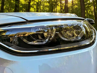 2022 BMW 1 серии 120i III (F52) Рестайлинг, белый, 1550004 рублей, вид 3