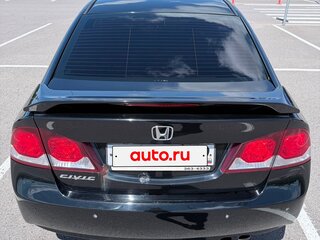2010 Honda Civic VIII Рестайлинг, чёрный, 720000 рублей, вид 4