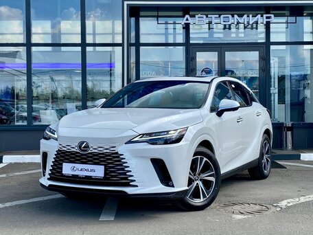 Lexus RX V