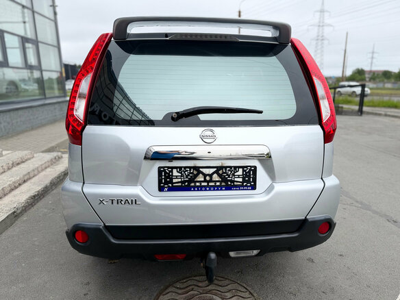 2011 Nissan X-Trail II Рестайлинг, серебристый, 1150000 рублей - вид 5