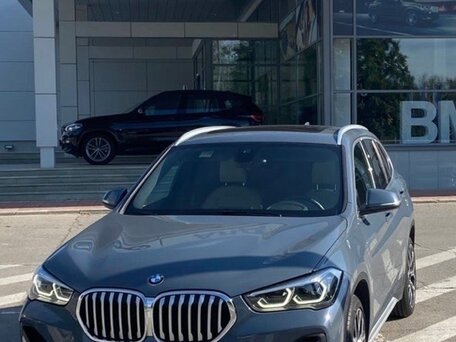 2019 BMW X1 20d xDrive II (F48) Рестайлинг, серый, 5500000 рублей, вид 2