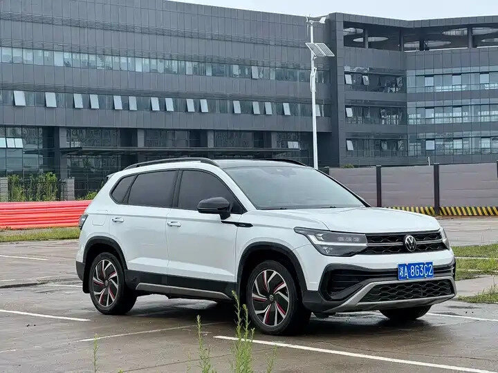 Открыть фотографии: Volkswagen Tharu I