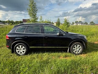 2013 Volkswagen Touareg II, чёрный, 1750000 рублей, вид 3