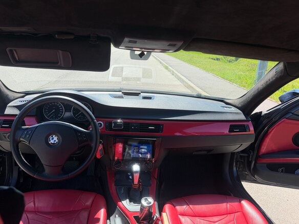 2008 BMW 3 серии 325i V (E90/E91/E92/E93) Рестайлинг, чёрный, 900000 рублей - вид 6