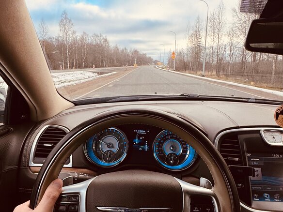 2012 Chrysler 300C II, синий, 1400000 рублей - вид 7