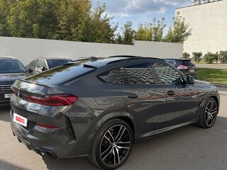 2022 BMW X6 40d III (G06), чёрный, 9500000 рублей, вид 4