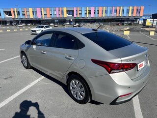 2019 Hyundai Solaris II, серый, 1550000 рублей, вид 4