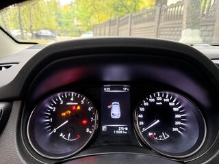2019 Nissan Qashqai II Рестайлинг, белый, 1875000 рублей, вид 4