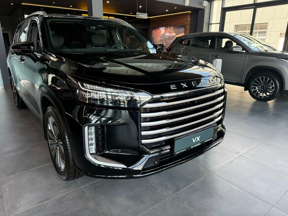 2025 Exeed VX I Рестайлинг, чёрный, 5530000 рублей - вид 3