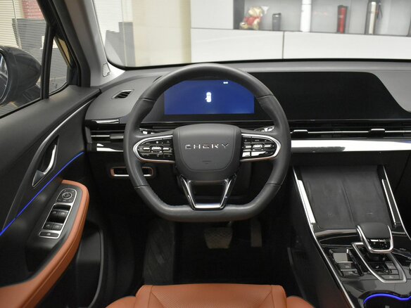 2023 Omoda C5 I, синий, 1840000 рублей - вид 8