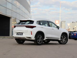 2022 Exeed LX I Рестайлинг, белый, 1900000 рублей, вид 5