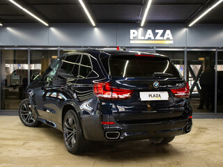 2017 BMW X5 40d III (F15), чёрный, 4269000 рублей, вид 3