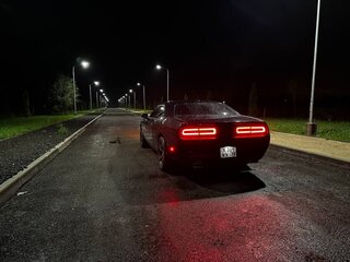 2016 Dodge Challenger III Рестайлинг 2, чёрный, 2750000 рублей, вид 2