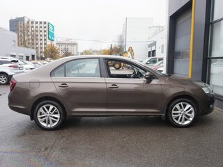 2017 Skoda Rapid I Рестайлинг, коричневый, 1195000 рублей, вид 4