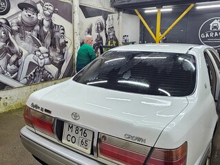 2000 Toyota Crown XI (S170), белый, 650000 рублей, вид 5