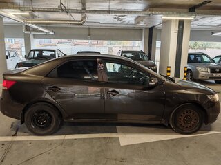 2010 Kia Cerato 5-speed II, коричневый, 620000 рублей, вид 5