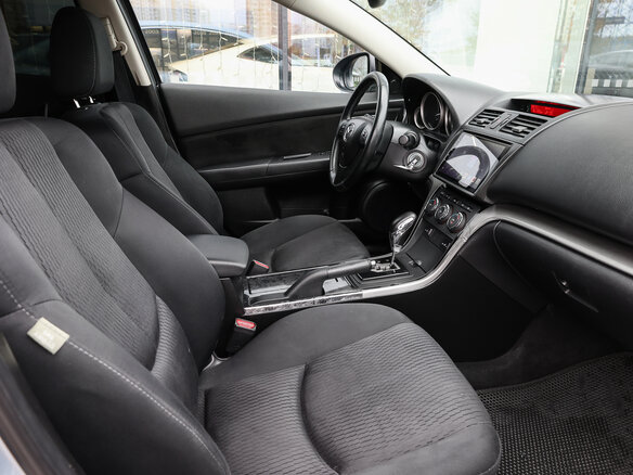2010 Mazda 6 II (GH) Рестайлинг, серебристый, 949000 рублей - вид 9