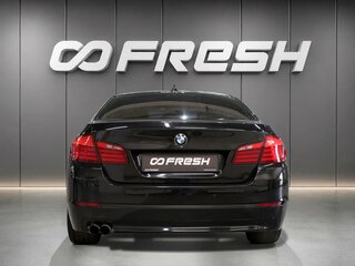 2012 BMW 5 серии 520i VI (F10/F11/F07), чёрный, 1690000 рублей, вид 4
