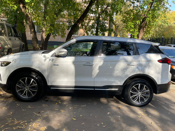 2023 Geely Atlas Pro, белый, 1990000 рублей - вид 2