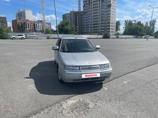 2005 Lada (ВАЗ) 2110, серебристый, 149000 рублей, вид 2