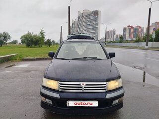 2000 Mitsubishi Space Wagon III, синий, 338000 рублей, вид 3