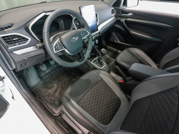 2025 Lada (ВАЗ) Vesta I Рестайлинг (NG), белый - вид 7