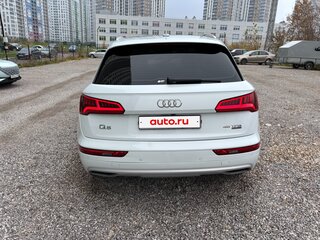 2020 Audi Q5 II (FY), белый, 3900000 рублей, вид 4