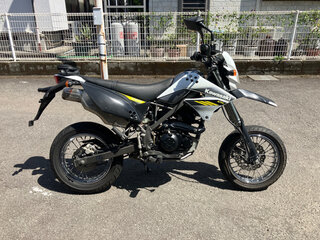 2014 Kawasaki D-tracker 125, белый, 165000 рублей, вид 2