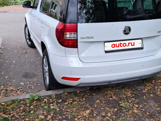 2014 Skoda Yeti I Рестайлинг, белый, 1100000 рублей, вид 5