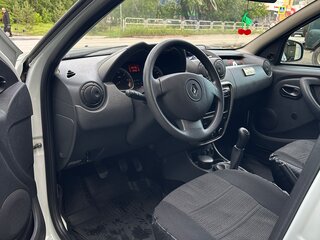 2015 Renault Duster I Рестайлинг, белый, 900000 рублей, вид 4