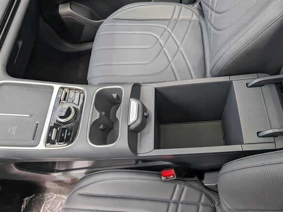 2026 Geely Galaxy Starship 7 200km, серый, 3460000 рублей - вид 10